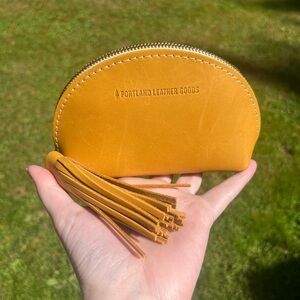 Portland Leather Goods Sunflower taco